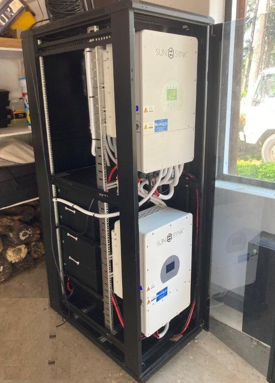 Power Server & Battery Cabinet